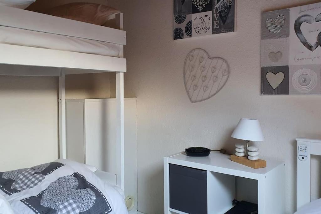 Duplex Cocooning Avec Vue Lac Et Montagnes Savines Exterior foto